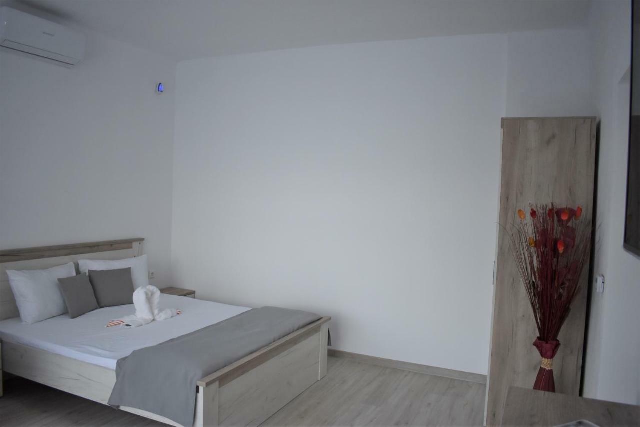 Apartament La Mal Sibiu Exterior photo